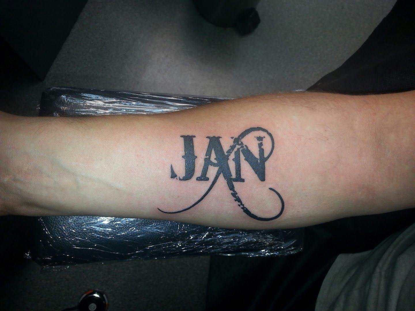a narben tattoo with the word'a'on it, schwäbisch hall, germany